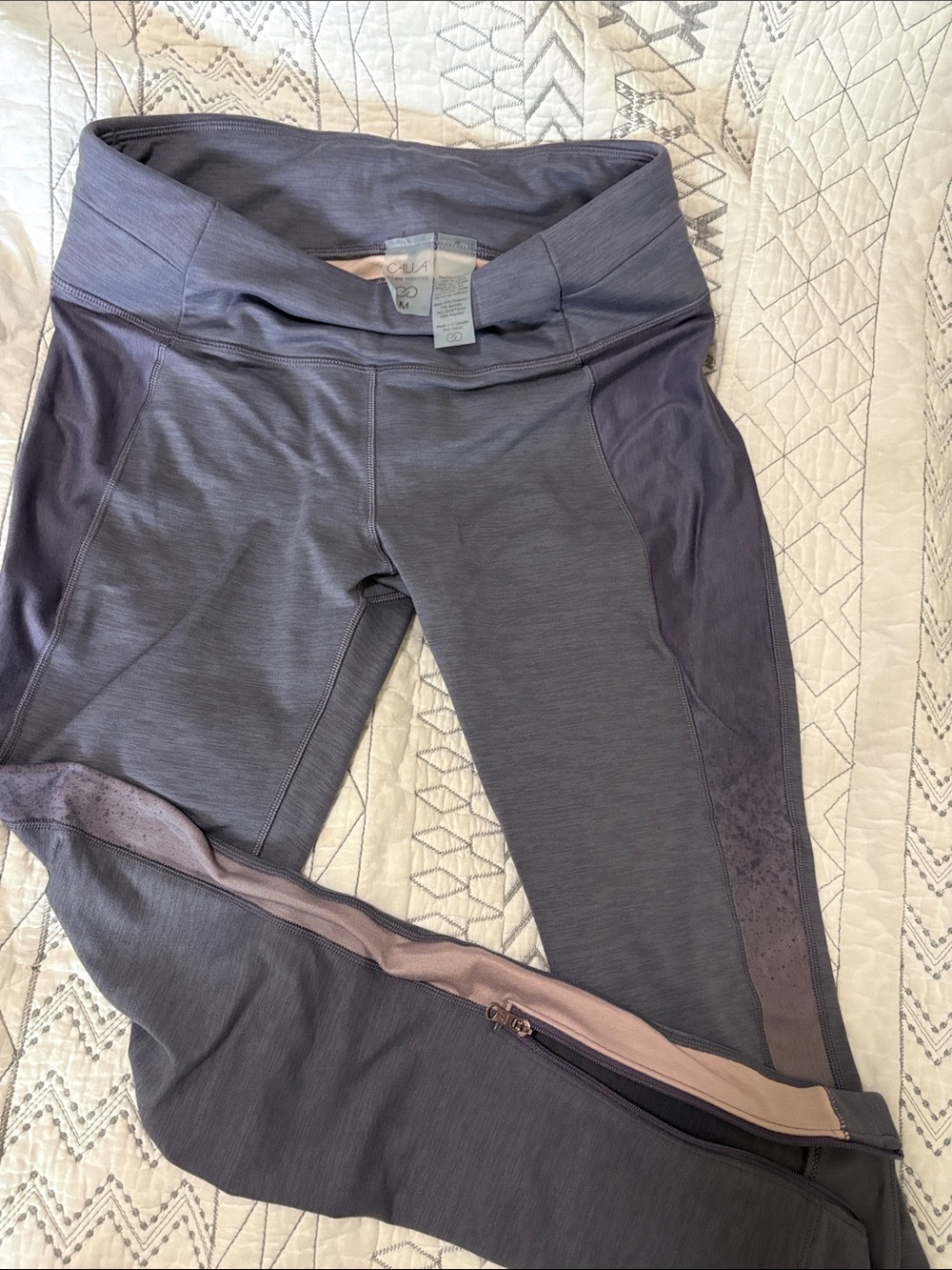 CALIA by Carrie Underwood Light Purple/Gray Seamless Workout Leggings